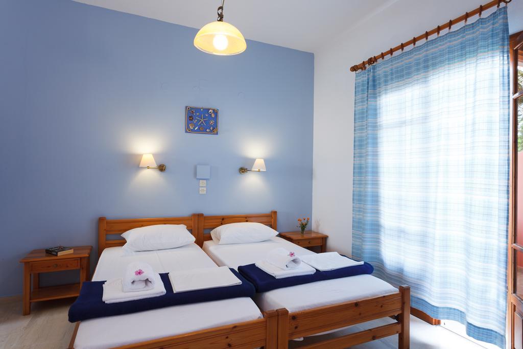 פלאקיאס Flisvos Rooms חדר תמונה